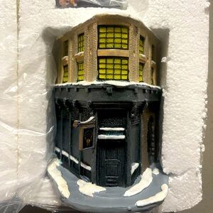 Bradford Exchange “The Leaky Cauldron” and “Quirinus Quirrell”